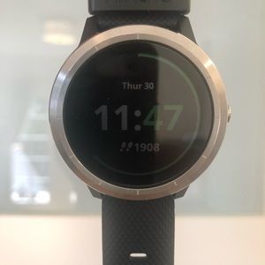 Garmin Vivoactive 3 GPS Smartwatch with Built-in Sports Apps - Black/Silver